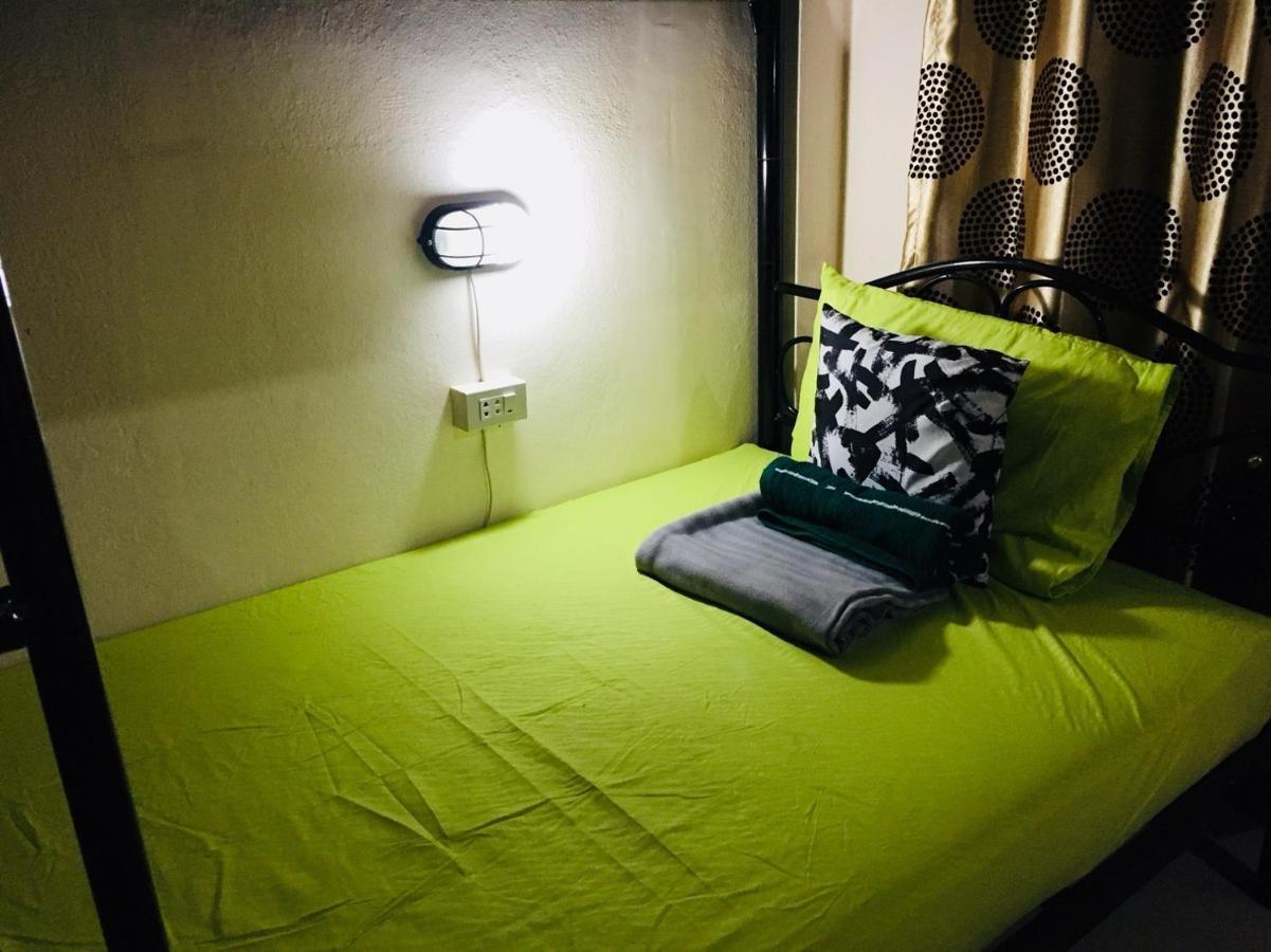 Interpartie Hotel Bangkok Kamer foto